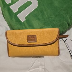 Nwt Dooney & Bourke Dandelion Yellow Leather Wallet with Brown Trim